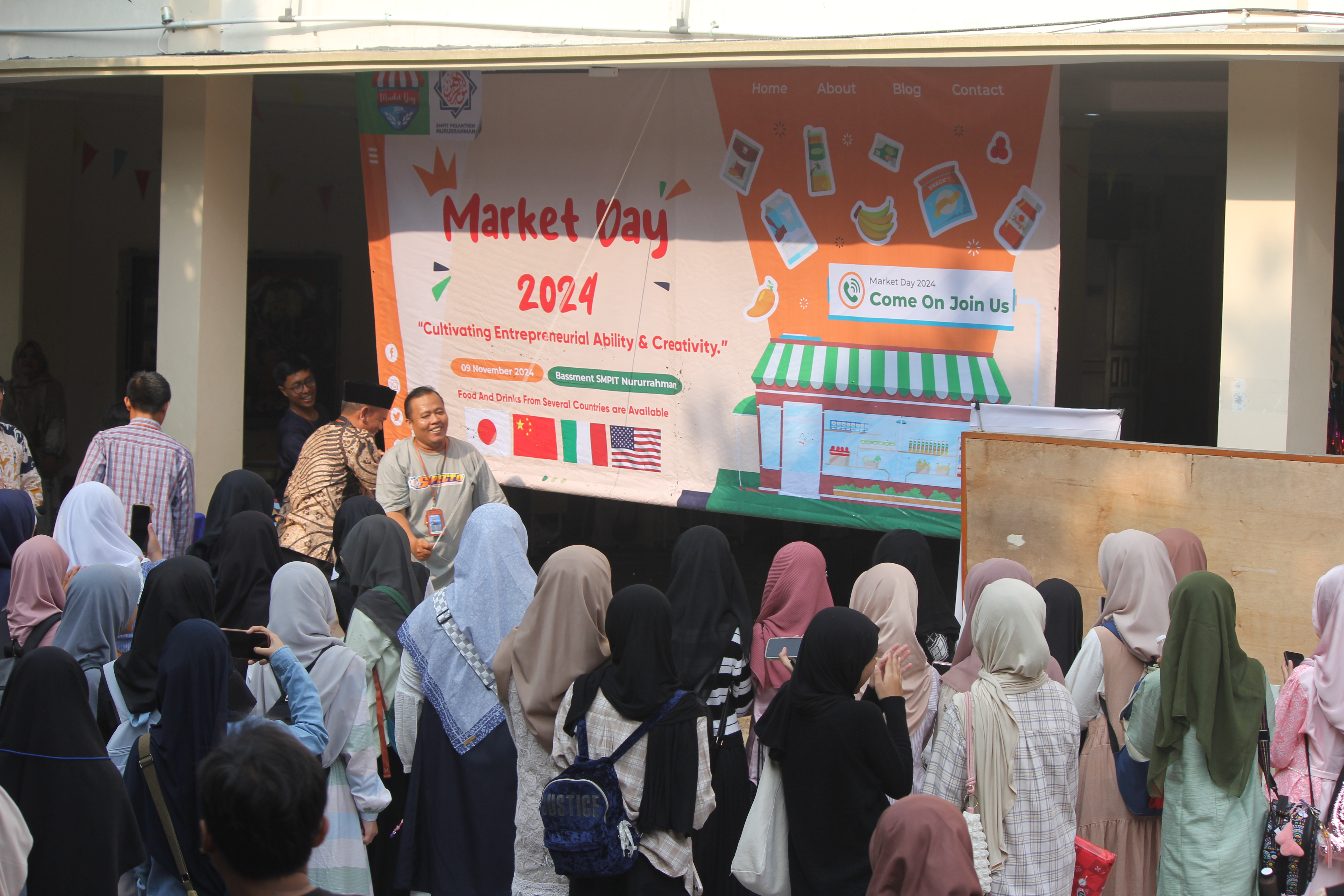 Market Day 2024 SMPIT Nururrahman