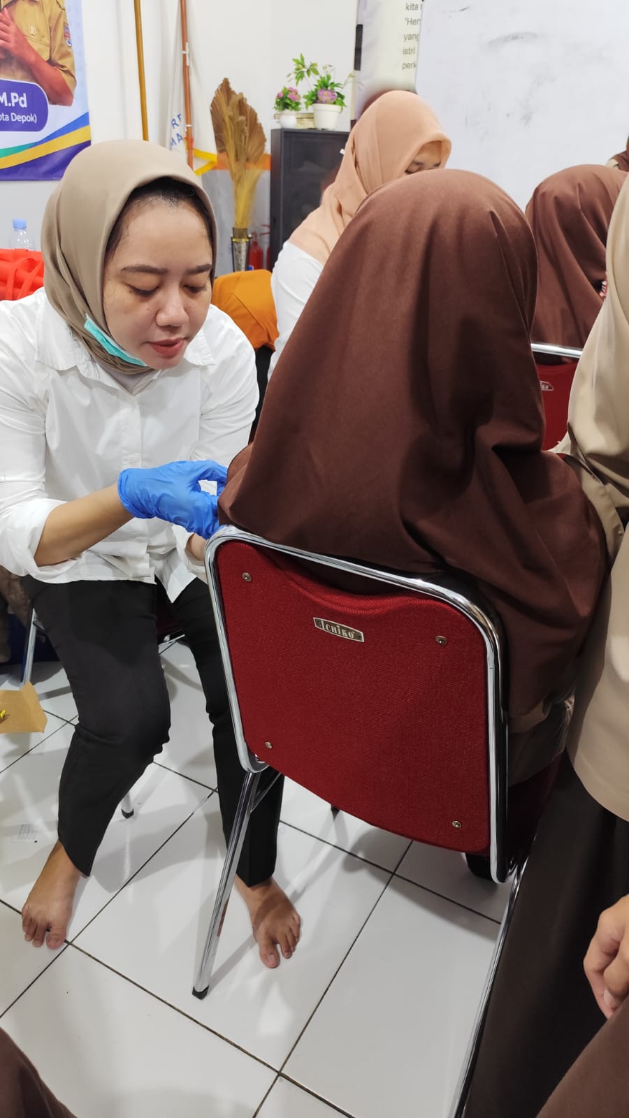 Langkah Kecil untuk Masa Depan Sehat: SMPIT Nururrahman Laksanakan Imunisasi HPV