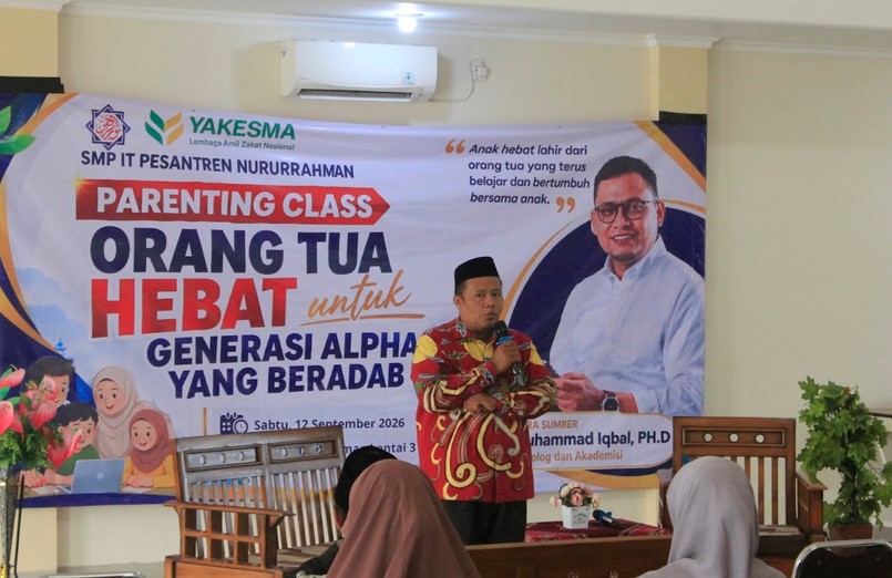 Parenting Class SMP IT Pesantren Nururrahman : “Generasi Alpha Semakin Kompleks, Orang Tua Dituntut Semakin Adaptif”