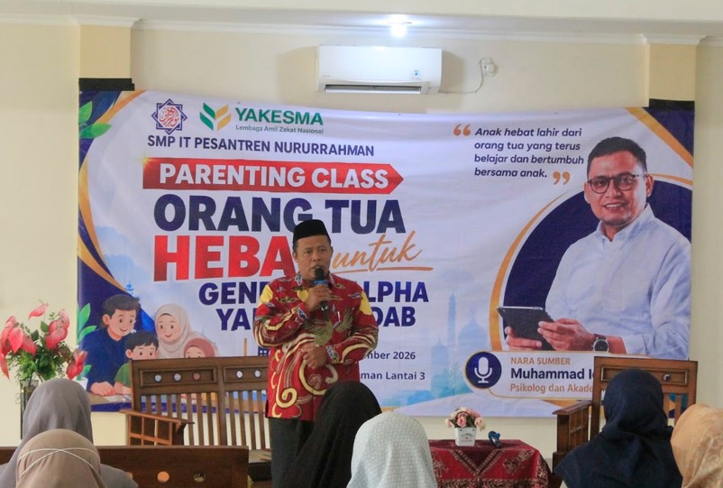 Parenting Class SMP IT Pesantren Nururrahman : “Generasi Alpha Semakin Kompleks, Orang Tua Dituntut Semakin Adaptif”