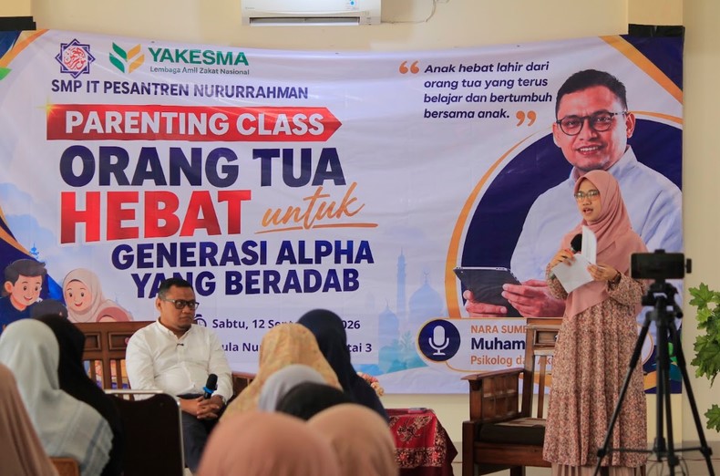 Parenting Class SMP IT Pesantren Nururrahman : “Generasi Alpha Semakin Kompleks, Orang Tua Dituntut Semakin Adaptif”